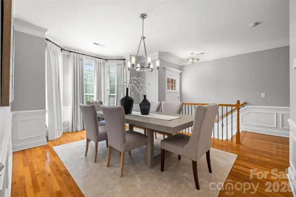 7810 Springs Village LN, Charlotte, NC 28226