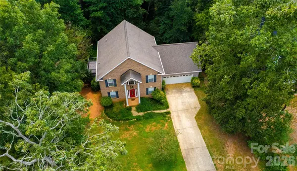 8830 Shepherd CT, Connelly Springs, NC 28612
