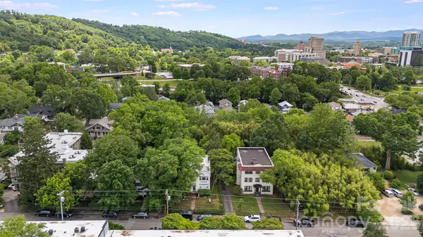 295 E Chestnut ST, Asheville, NC 28801
