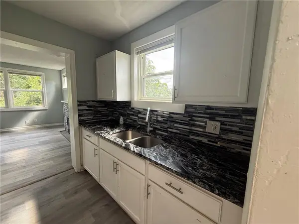 6741 Agnes AVE, Kansas City, MO 64132