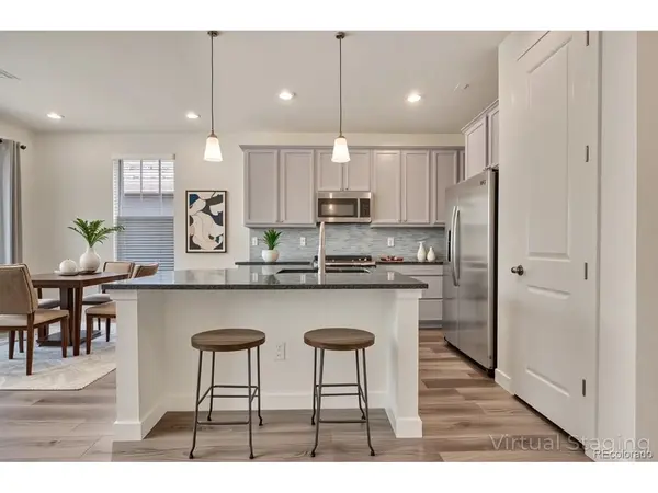 8531 W San Juan, Littleton, CO 80128
