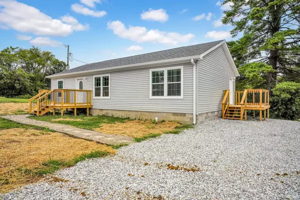 307 N 2nd ST, Mitchell, IN 47446
