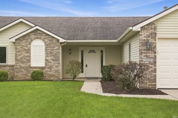 2607 Sassafras CV, Fort Wayne, IN 46818-8956