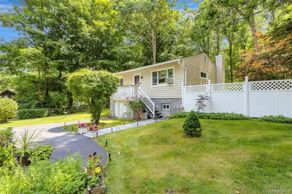 577 Wood RD, Mahopac, NY 10541
