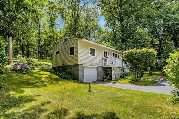 577 Wood RD, Mahopac, NY 10541