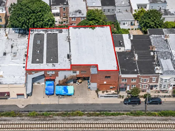102-19 44th AVE, Corona, NY 11368