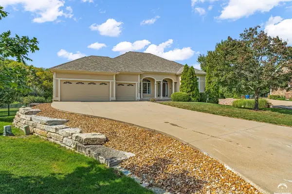 1505 Burning Tree CT, Lawrence, KS 66047