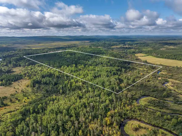 4965 Waisanen Rd, Embarrass, MN 55732