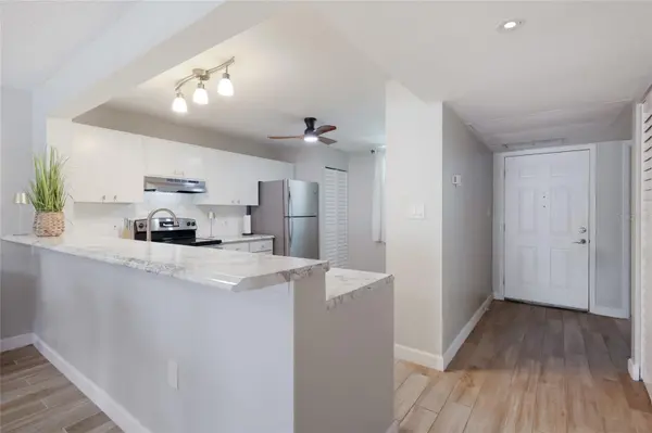 226 SHERWOOD DR, Bradenton, FL 34210