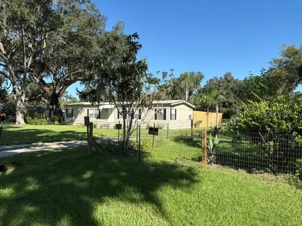 3923 WARD RD, Lakeland, FL 33810