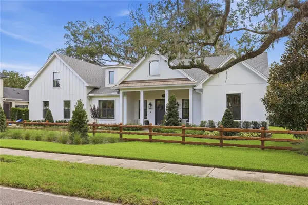 15210 E OAKLAND AVE, Winter Garden, FL 34787