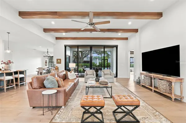 15210 E OAKLAND AVE, Winter Garden, FL 34787