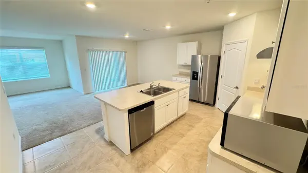 939 STOCKPORT DR, Kissimmee, FL 34758