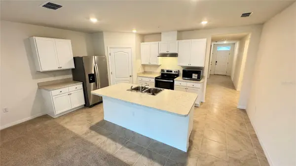 939 STOCKPORT DR, Kissimmee, FL 34758