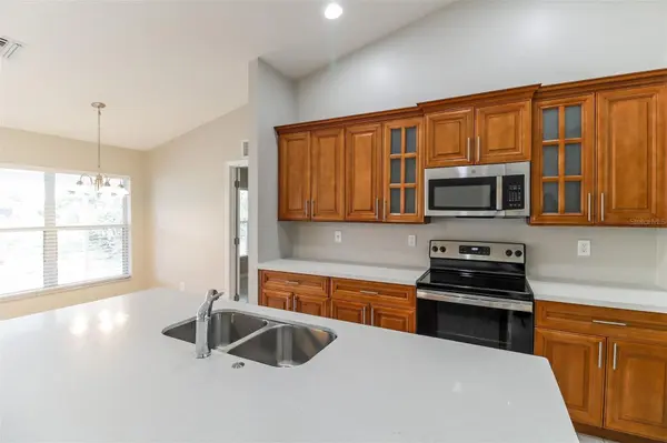 3318 34TH ST SW, Lehigh Acres, FL 33976