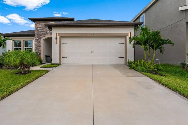 6252 HIDDEN BRANCH DR, Apollo Beach, FL, 33572 photo 3