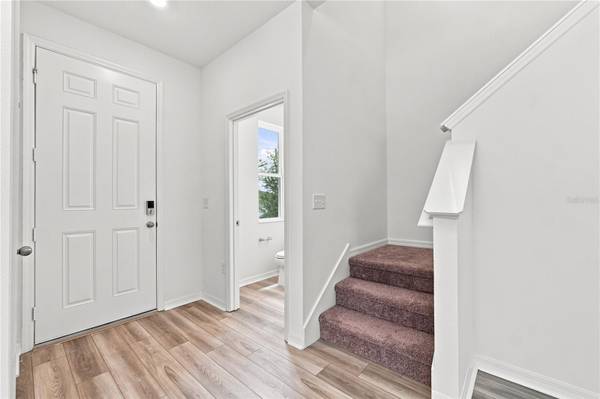 9588 WESTSIDE HILLS DR, Davenport, FL 33896
