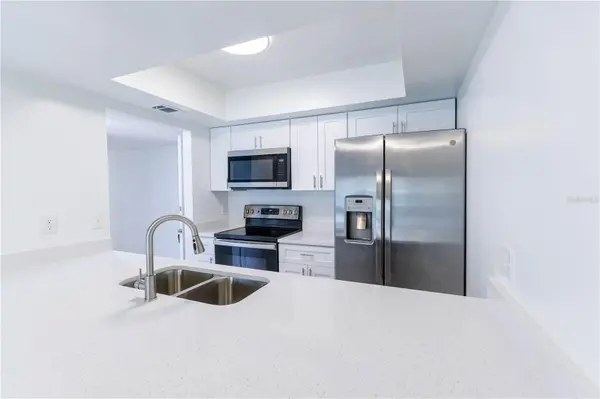 6094 PEREGRINE AVE #16C, Orlando, FL 32819