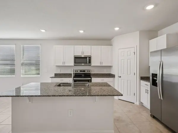 3933 GIORGIO DR, Winter Haven, FL 33884