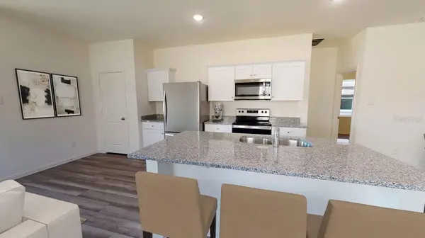 11185 ARNOLD LOOP, San Antonio, FL 33576