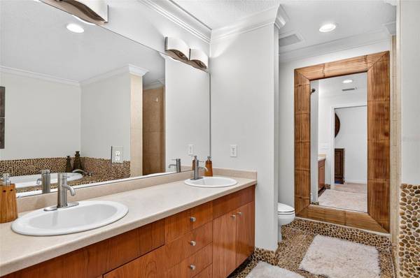 10071 GULF BLVD, Treasure Island, FL, 33706 photo 25
