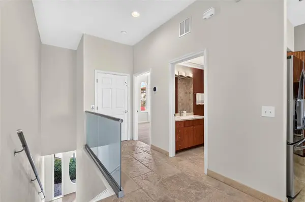 10071 GULF BLVD, Treasure Island, FL 33706
