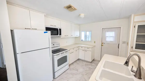 6624 DURIAN TRL, New Port Richey, FL 34653