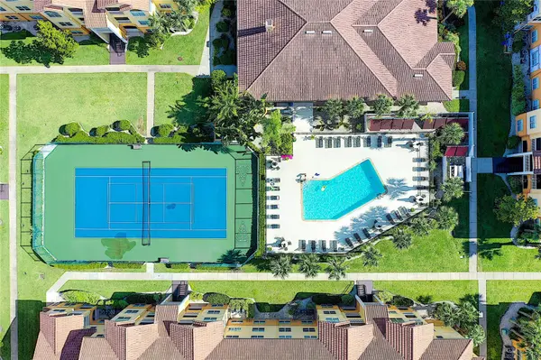 10764 70TH AVE #2103, Seminole, FL 33772