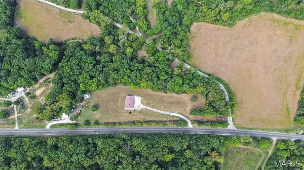 16901 Otterville RD, Grafton, IL 62037