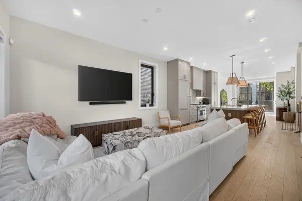 1842 W Iowa ST #1, Chicago, IL 60622