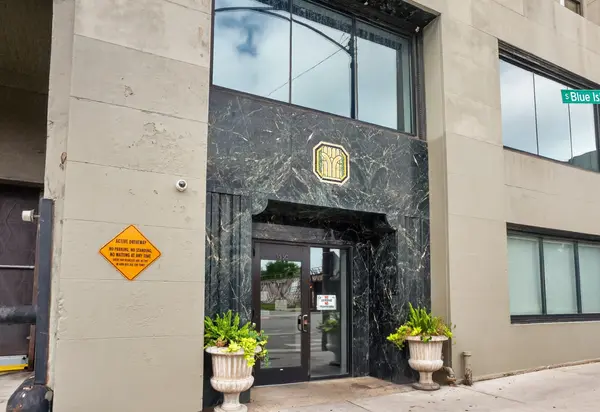 1550 S Blue Island AVE #420, Chicago, IL 60608