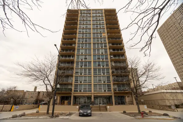 6730 S South Shore DR #501, Chicago, IL 60649