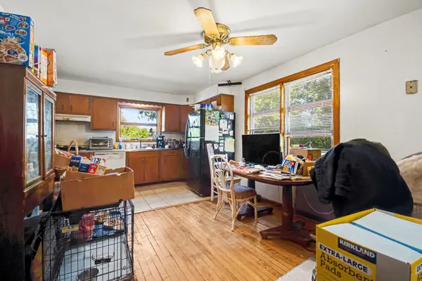N350 County Farm RD, Winfield, IL 60190
