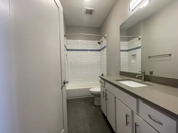 1432 W 21st ST #113, Chicago, IL 60608
