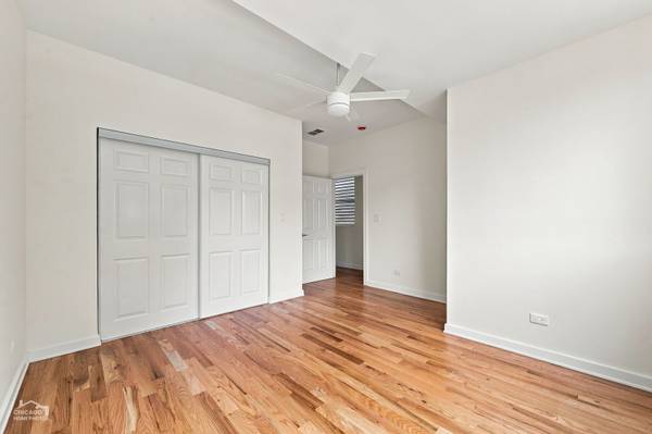 1118 W 19th ST, Chicago, IL 60608