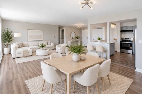 9445 Kenton AVE #406, Skokie, IL 60076