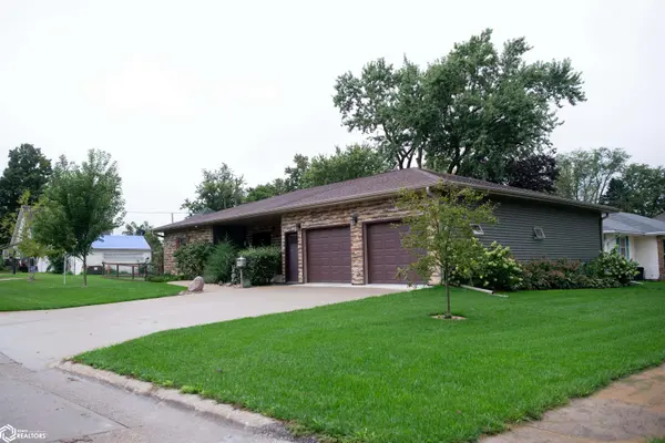 102 SW 3rd ST, Greenfield, IA 50849