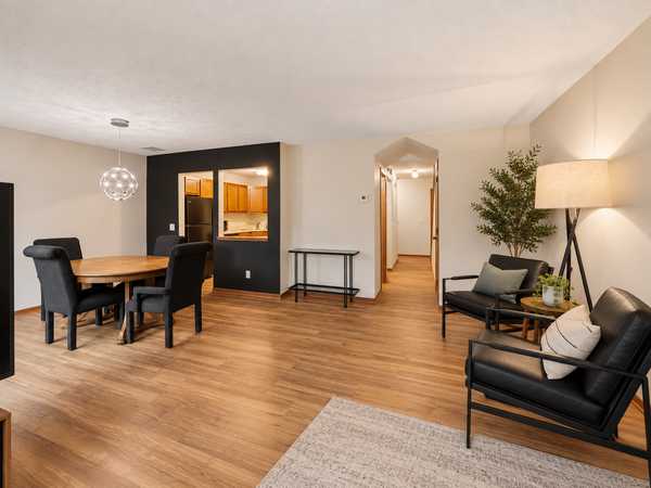 320 Karen LN NE, Columbia Heights, MN 55421