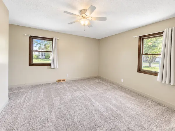 520 Smith ST, Le Sueur, MN 56058