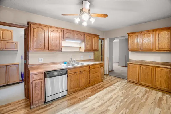 8428 Portland AVE S, Bloomington, MN 55420
