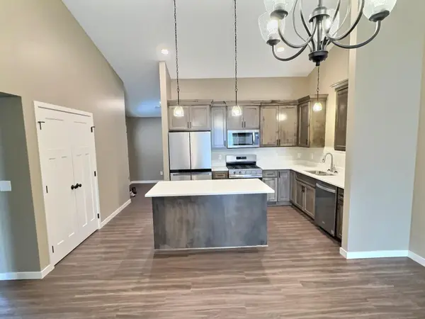 416 5th ST W, Maple Lake, MN 55358
