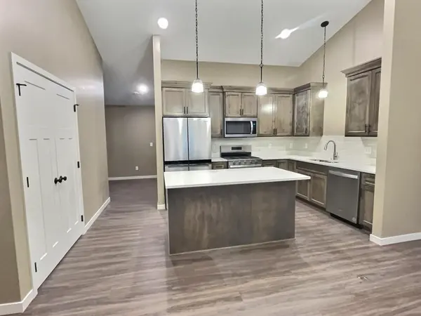 416 5th ST W, Maple Lake, MN 55358