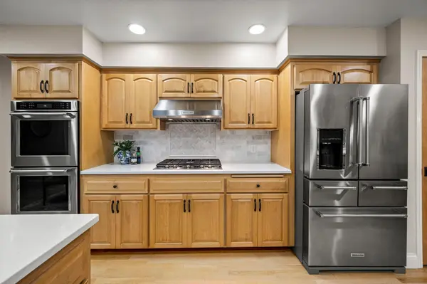 10065 170th ST W, Lakeville, MN 55044