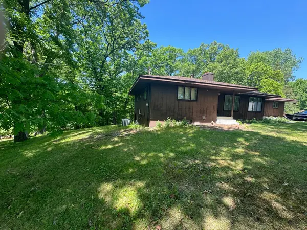 9866 Scandia TRL N, Forest Lake, MN 55025