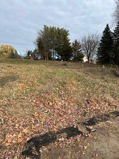 13800 Forest Hill RD, Eden Prairie, MN 55346
