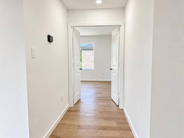 3865 SE 41st ST, Newalla, OK 74857