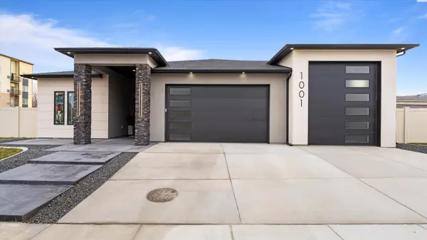 1001 S Florida Pl., Kennewick, WA 99352