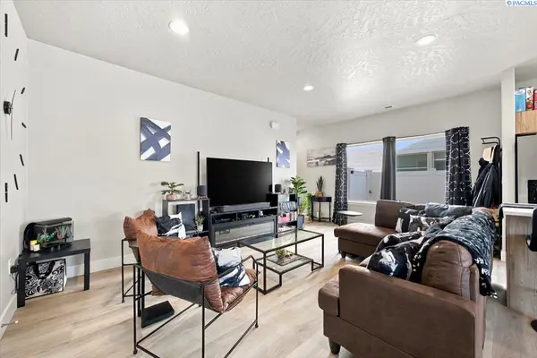 2809 66th Pl, Pasco, WA 99301