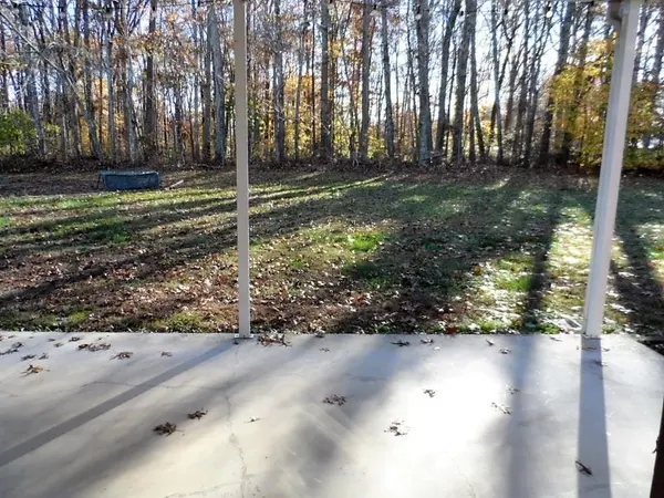 60 Twin Marys Dr, Tullahoma, TN 37388