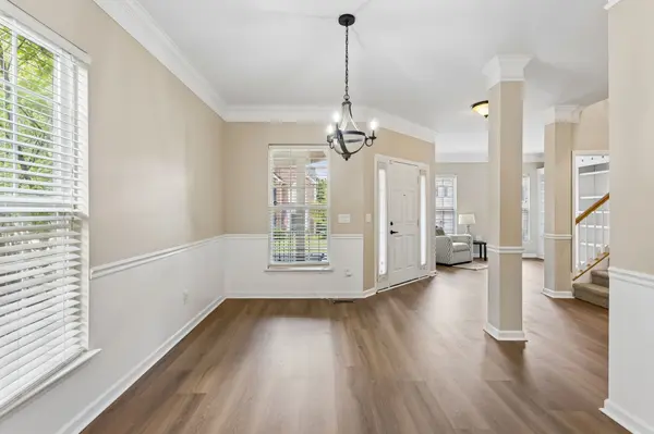 821 Holt Grove Ct, Nashville, TN 37211